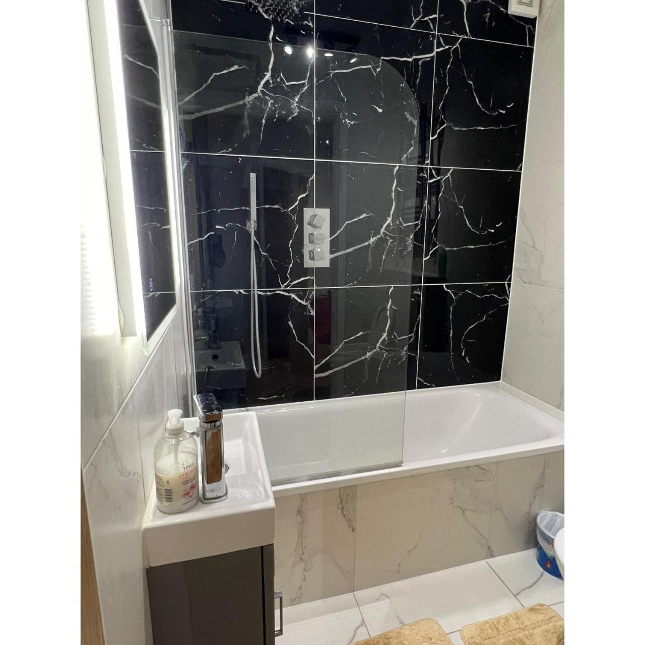 5th Floor Modern Flat Near Edgware Road-f59 Londres